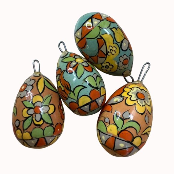 Hand Painted Floral Wooden Egg Ornaments/ Pendants/Cahrms Set Of 4 For Craft or - Picture 1 of 5
